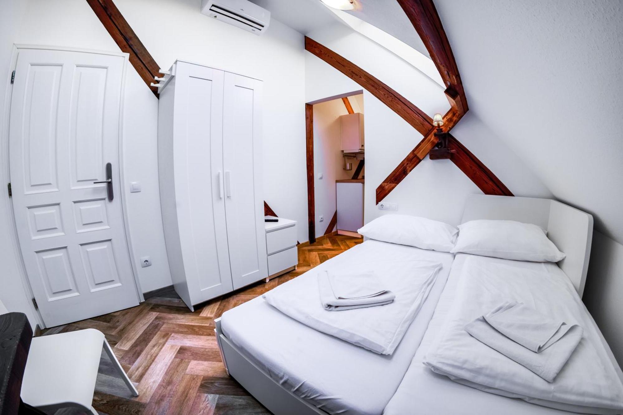 Toni Villa Budapest Extérieur photo